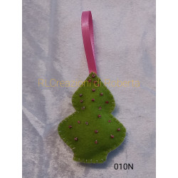 Alberello verde e rosa da appendere per decorare il vostro albero di Natale. Prodotti artigianali fatti a mano in Ticino